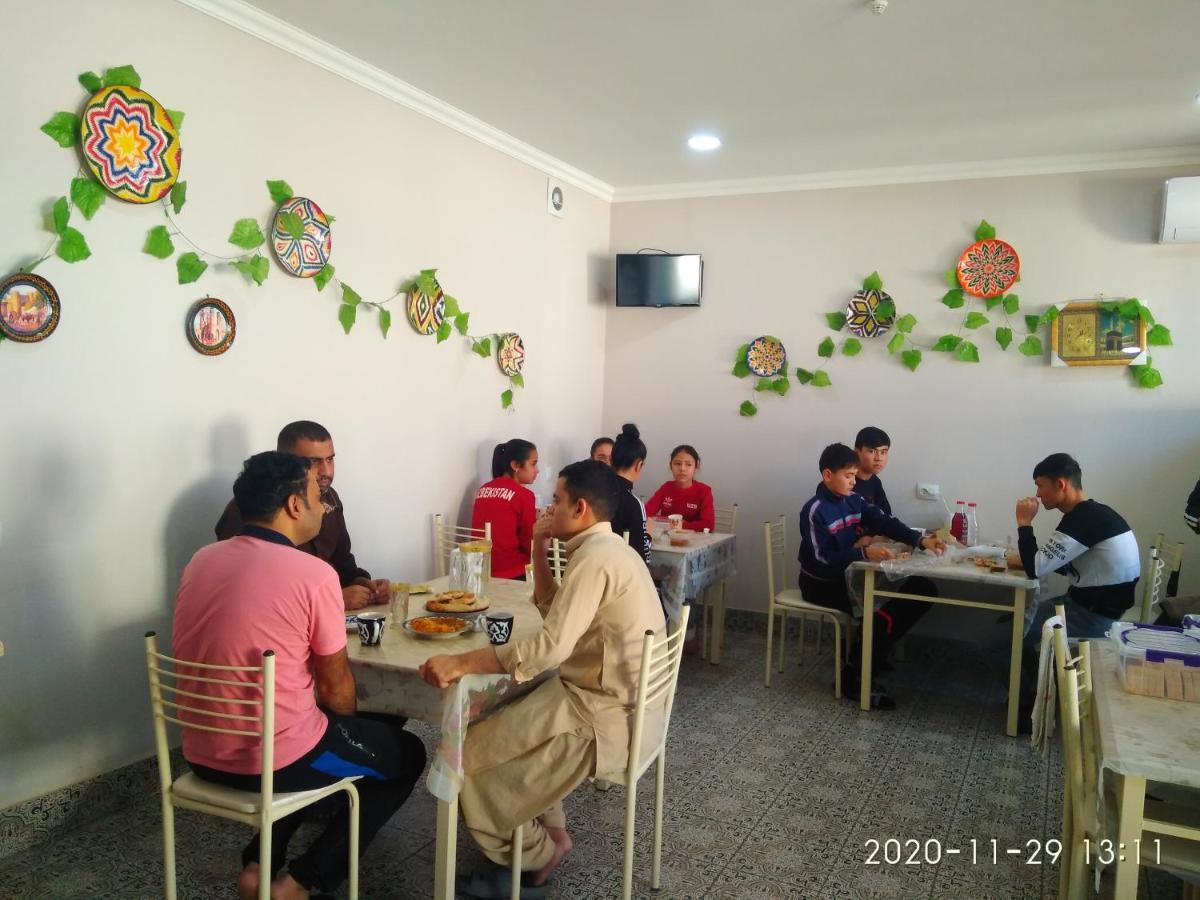 Hostel Bukhara Gold Tasjkent Eksteriør billede