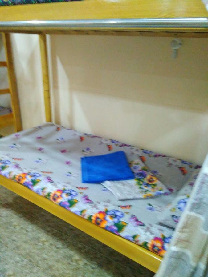 Hostel Bukhara Gold Tasjkent Eksteriør billede